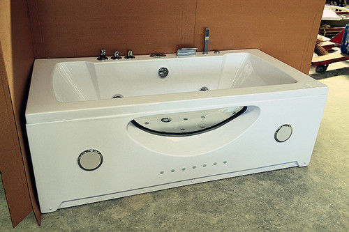 Grand 70" personne de la baignoire 2 de tourbillon de coin a voyagé en jet l'appareil de chauffage d'élément de baquet