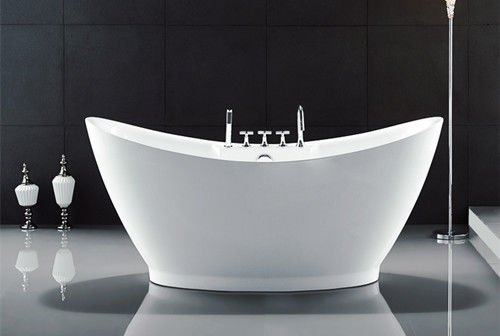 Le demi oeuf incurvé a formé les baignoires libres, baquets libres de la salle de bains 1700X800 fournisseur